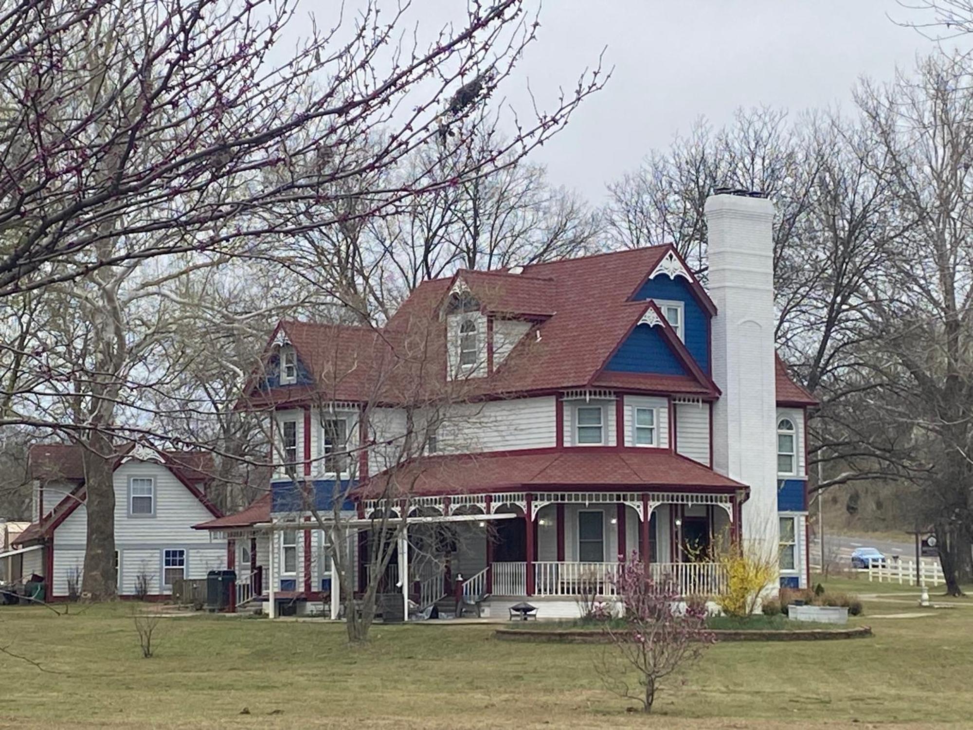 Apple Crest Inn Gentry Exterior photo